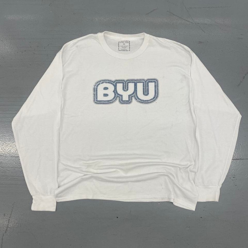 Vintage looking BYU‎ white long sleeve